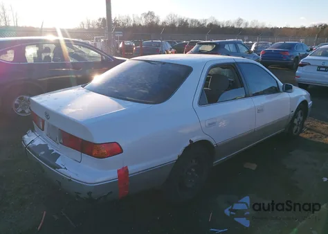 2001 Toyota Camry Le V6 from USA, damaged, VIN JT2BF22K110297596